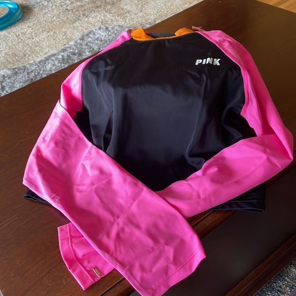 Nwt Pink rash guard swimwear set - Picture 10 of 11